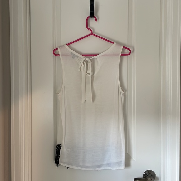 Express Tank Top - Picture 3 of 3